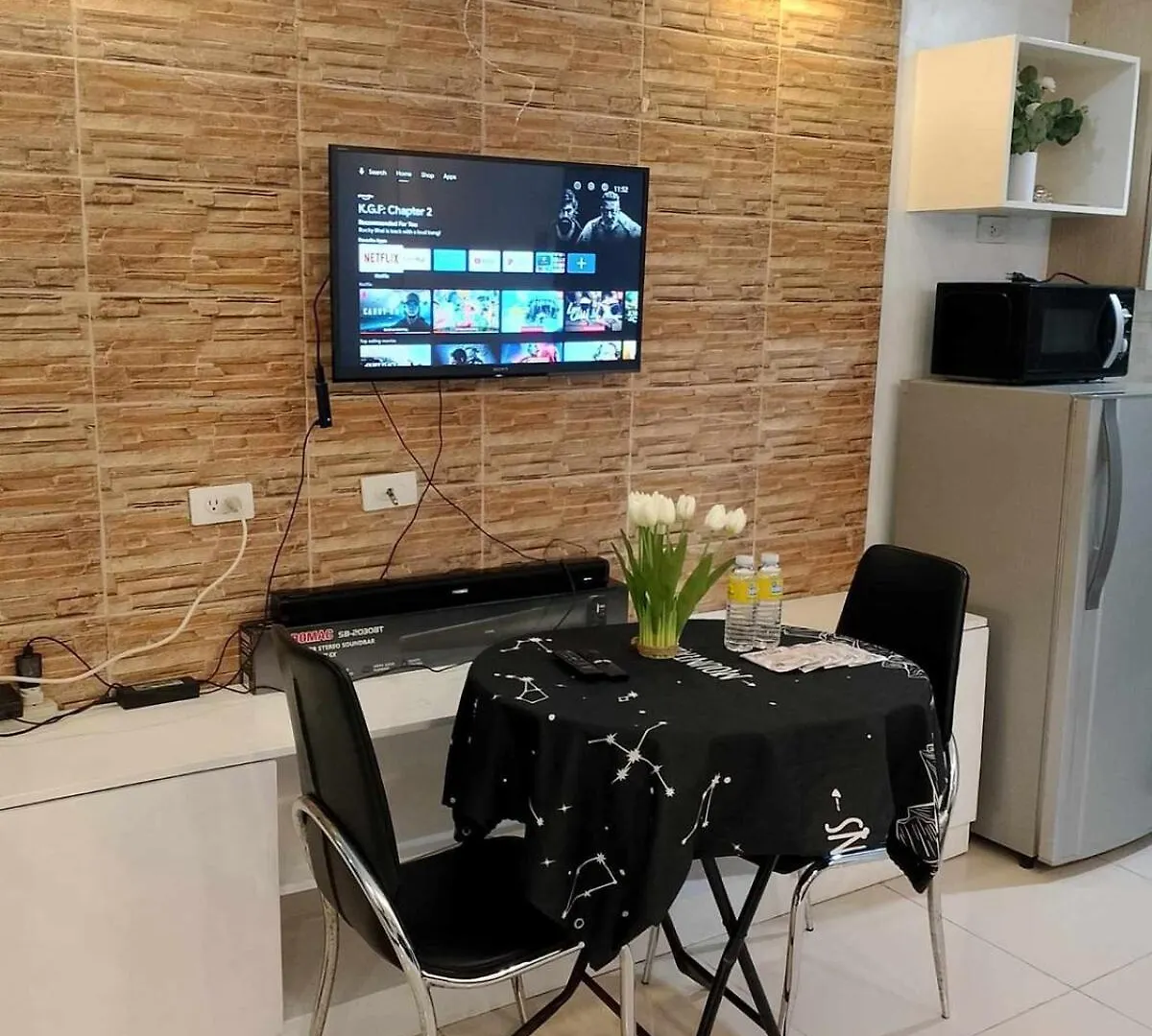 Affordable Unit Near Moa Walking Distance To Picc Apartment Manila
